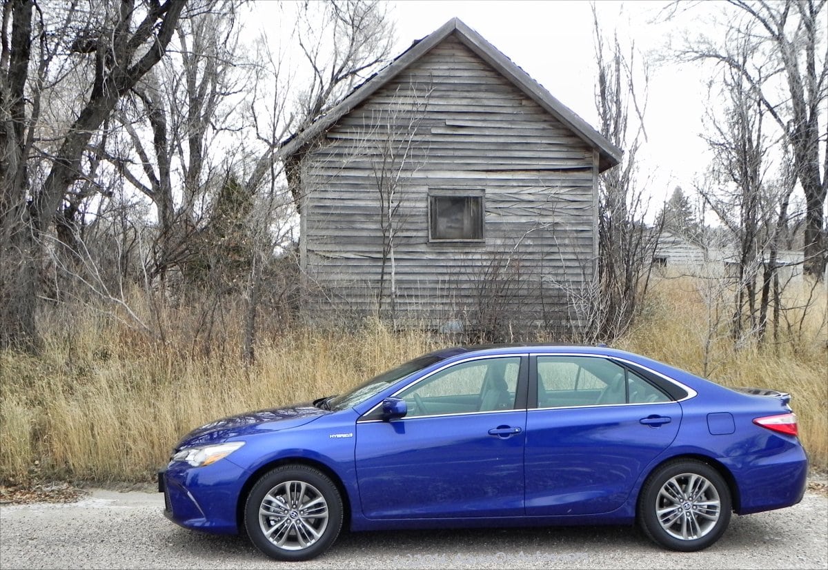 2015 Toyota Camry Hybrid Interior Review Aaron On Autos