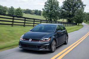 2018 Volkswagen Golf GTI Is Small Family Awesomeness